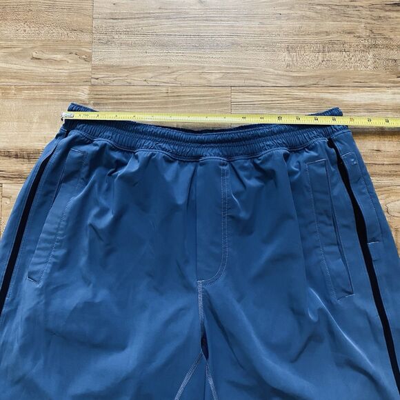LULULEMON XL Men’s Pacebreaker Lined Running Shorts 10” Blue Black Stripe Casual - Picture 7 of 16